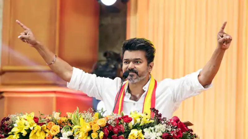 ದಳಪತಿ ವಿಜಯ್‌ ಟಿವಿಕೆ ಪಕ್ಷದ ಸಿಎಂ ಅಭ್ಯರ್ಥಿ – ಬಿಜೆಪಿ, ಡಿಎಂಕೆ ಜೊತೆ ಮೈತ್ರಿ ಇಲ್ಲ