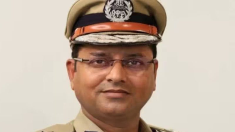 ಕಾಲ್ತುಳಿತ ಕೇಸ್‌; IPS ಅಧಿಕಾರಿ ವಿಕಾಸ್‌ ಕುಮಾರ್‌ಗೆ ರಿಲೀಫ್‌ – ಅಮಾನತು ರದ್ದಿಗೆ CAT ಆದೇಶ