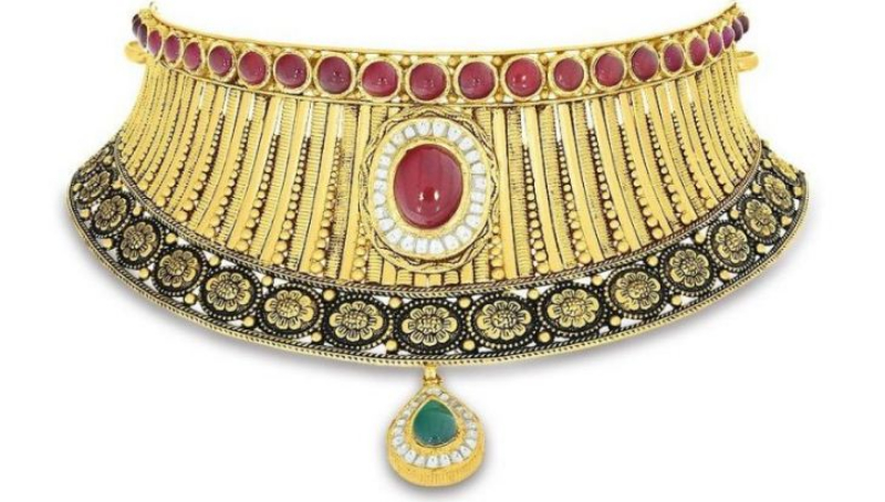 Choker Necklace