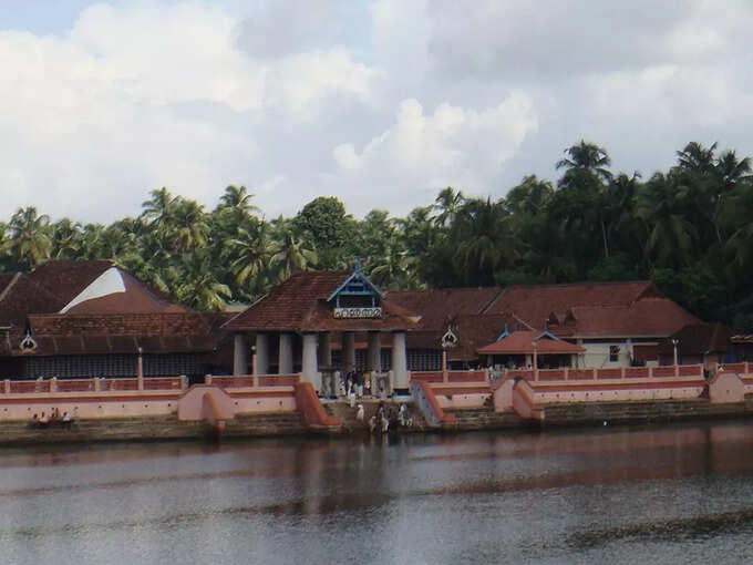 ಆಧ್ಯಾತ್ಮಿಕ ಶಕ್ತಿ ನೀಡುವ ಶ್ರೀರಾಮ ದೇವಾಲಯಗಳಿವು...! 3 Triprayar Kerala