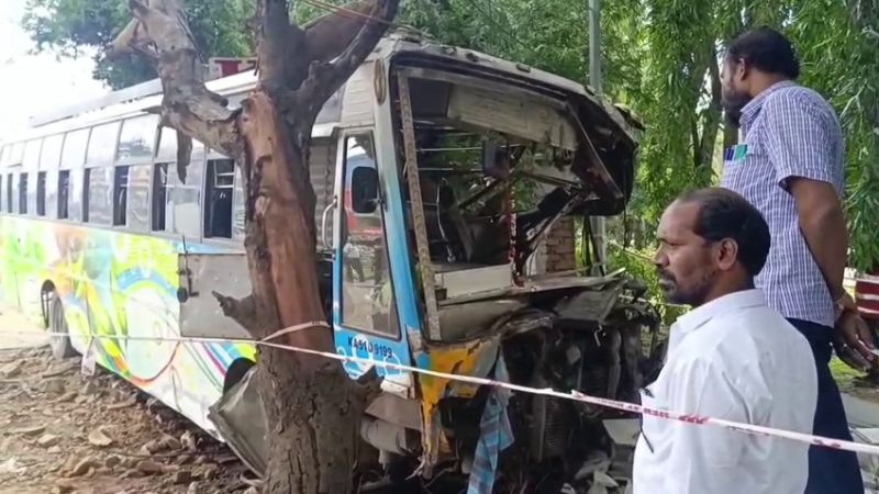 Anekal Bus tyre blast