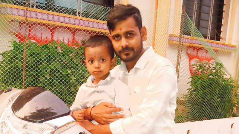 Dharwad Thinner Bottle Fire Father Dead