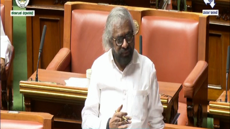 ಹೊರರಾಜ್ಯದ ಜಾನುವಾರನ್ನು ಕಾಡಲ್ಲಿ ಮೇಯಿಸಲು ನಿರ್ಬಂಧ, ರಾಜ್ಯದ ಕುರಿಗಾಹಿಗಳಿಗೆ ಇಲ್ಲ ತೊಂದರೆ: ಈಶ್ವರ್ ಖಂಡ್ರೆ 1 Eshwara Khandre