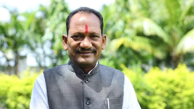 ಕೋರ್ಟ್ಗೆ ಹಾಜರಾಗಲು ಮತ್ತೆ ಸಮಯ ಕೇಳಿದ ಪ್ರಭು ಚೌಹಾಣ್ - 1 ಲಕ್ಷ ದಂಡ ವಿಧಿಸಿದ ಕಲಬುರಗಿ ಪೀಠ 6 Prabhu Chauhan