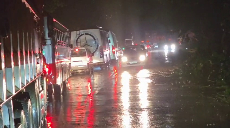 Shiradi Ghat Traffic Jam