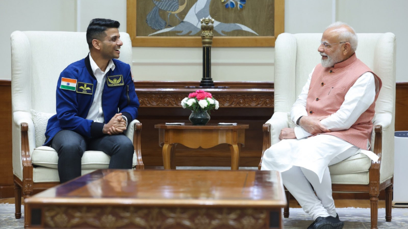 Shubanshu Shukla Meets PM Modi