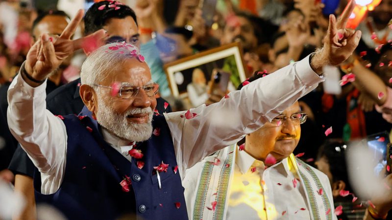 ಇಂದೇ ಲೋಕಸಭೆ ಚುನಾವಣೆ ನಡೆದರೆ ಎನ್ಡಿಎ 324 ಸ್ಥಾನ ಗೆಲ್ಲುವ ಸಾಧ್ಯತೆ 3 pm modi 6