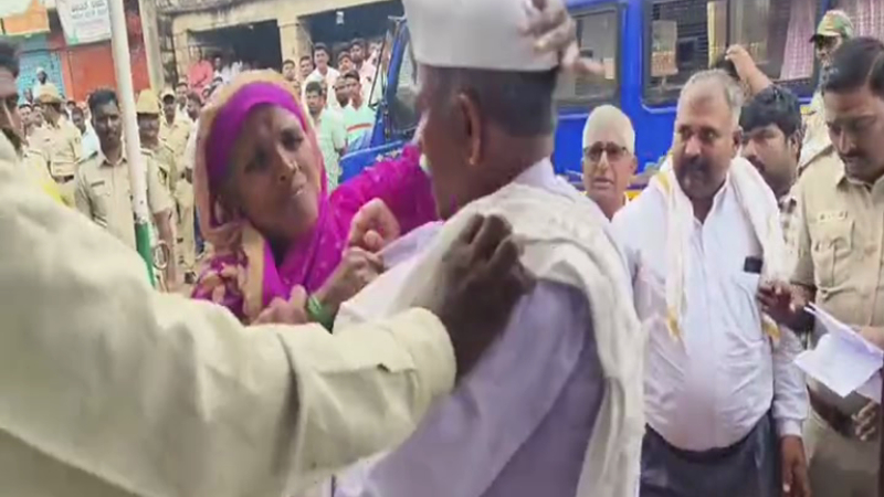 Belagavi DCC Bank Election Fight 1