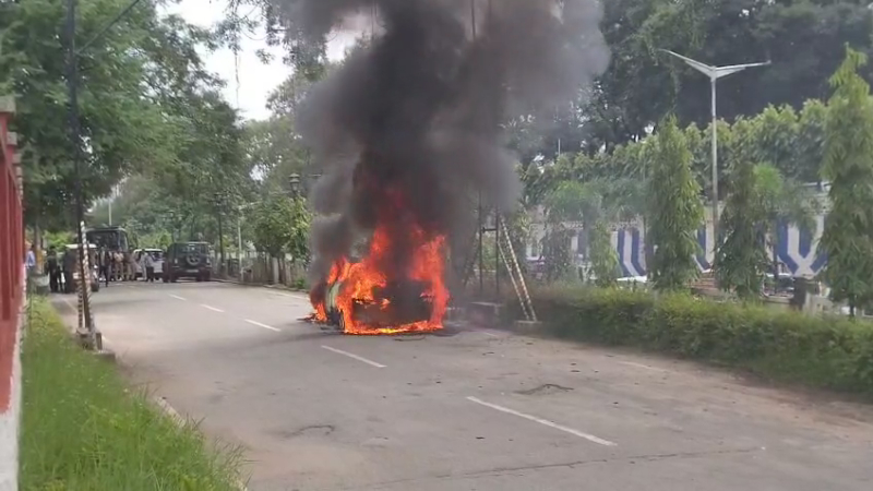 Car catches fire in front of CM Siddaramaiah residence