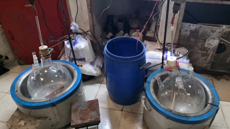 Illegal drug manufacturing factory raided Rs 12000 crore worth narcotics seized