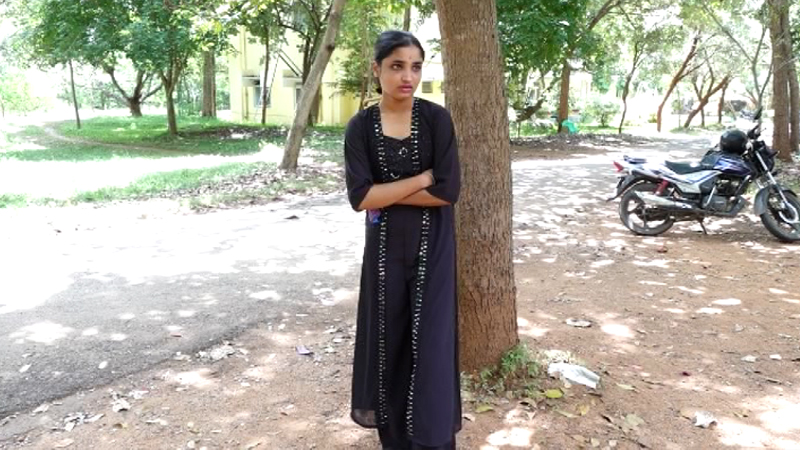 Viral Girl KR Pete 2