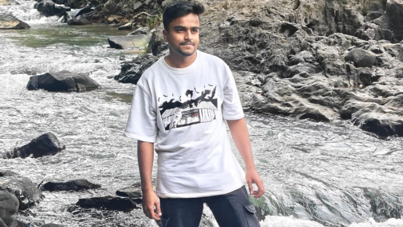 engineering student missing yellapur falls