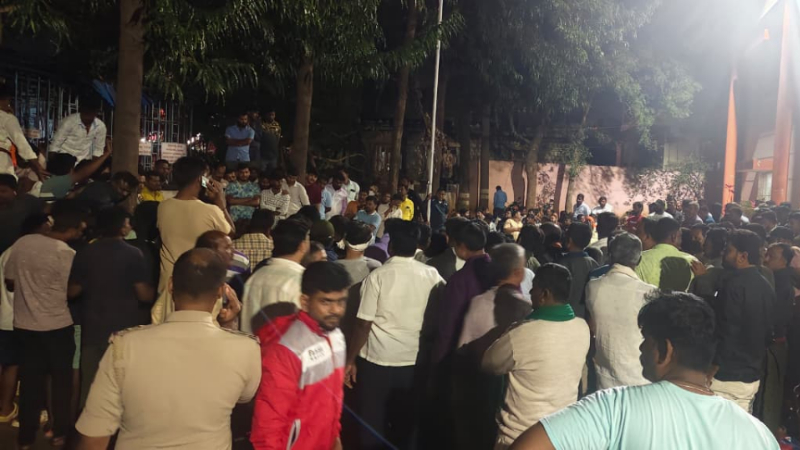 Former Kadur MLA Belli Prakashs son in law attacked by a mob case registered