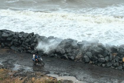 ಆಂಧ್ರ ಕರಾವಳಿಗೆ ಅಪ್ಪಳಿಸಿದ ಮೊಂಥಾ ಚಂಡಮಾರುತ 21 Montha Cyclone 2