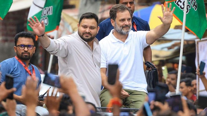 ಬಿಹಾರ ಫಲಿತಾಂಶದಿಂದ ಕುಗ್ಗಿದ ಕಾಂಗ್ರೆಸ್ ಉತ್ಸಾಹ - ಕ್ರಾಂತಿ/ಪುನಾರಚನೆ ಜಪಕ್ಕೆ ತಾತ್ಕಾಲಿಕ ಬ್ರೇಕ್? 4 rahul gandhi and tejashwi yadav