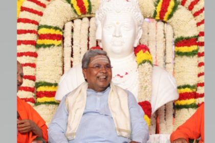 ರಾಜ್ಯದ ವಿಶ್ವವಿದ್ಯಾಲಯಗಳಿಗೆ ಬಸವಣ್ಣ, ನಾಲ್ವಡಿ, ದೇವರಾಜ ಅರಸು ಹೆಸರಿಡಲು ಸರ್ಕಾರ ಚಿಂತನೆ 17 siddaramaiah basava metro