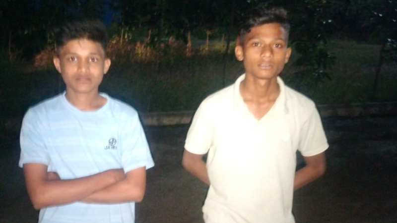 ಮಿಕ್ಸರ್ ವಾಹನ, ಬೈಕ್ ಮಧ್ಯೆ ಅಪಘಾತ- ಸ್ಥಳದಲ್ಲೇ ಸವಾರರು ಸಾವು 1 Accident between mixer vehicle and bike riders die on the spot Gadag