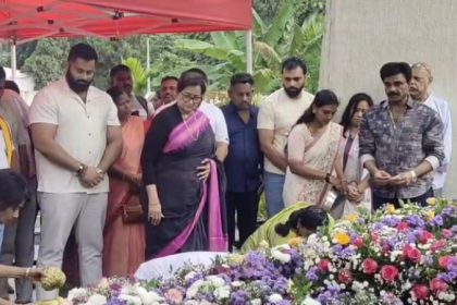 Ambareesh 7th Death Anniversay tribute from wife sumalatha son abhishek