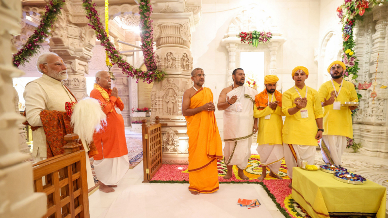 Ayodhya Ram Mandir Dharma Dhwaja Narendra Modi