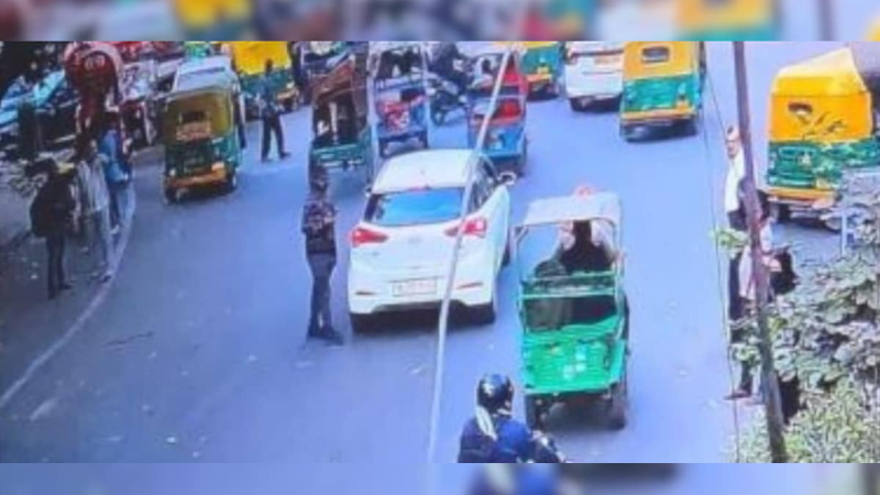 Dellhi Blast i20 Car