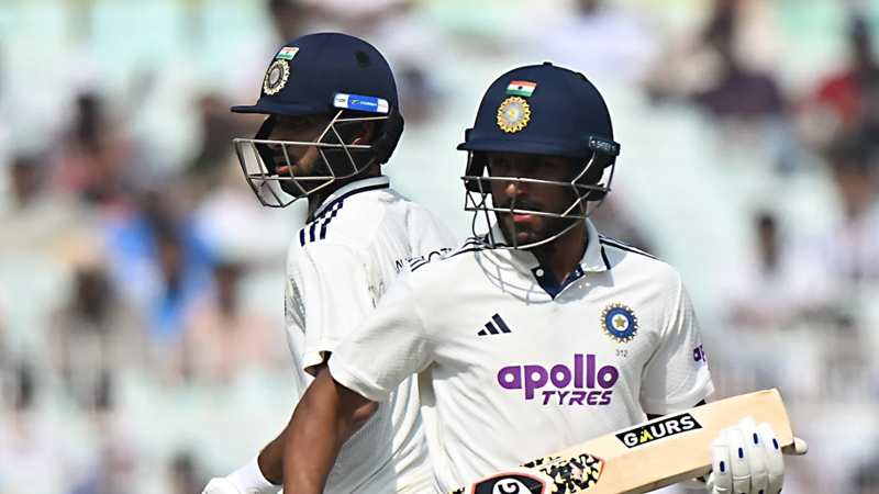 ಸ್ಪಿನ್ ಖೆಡ್ಡಕ್ಕೆ ಬಿದ್ದ ಭಾರತ, 93 ರನ್ಗೆ ಆಲೌಟ್ - ದಕ್ಷಿಣ ಆಫ್ರಿಕಾ ವಿರುದ್ಧ ಹೀನಾಯ ಸೋಲು! 9 Dhruv Jurel