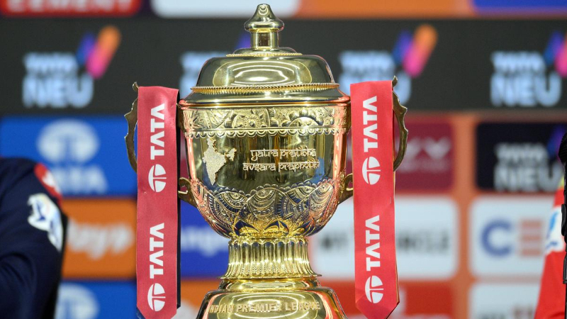 IPL retentions 2026: ಯಾವ್ಯಾವ ತಂಡದಿಂದ ಯಾವ ಆಟಗಾರರು ಔಟ್ - ಇಲ್ಲಿದೆ ಫುಲ್ ಲಿಸ್ಟ್ 1 IPL Trophy