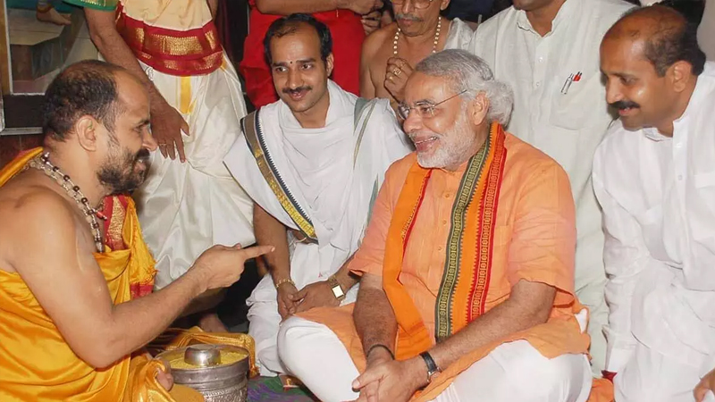 ಕನಕನ ಕಿಂಡಿಯ ಮೂಲಕ ಶ್ರೀ ಕೃಷ್ಣ ದರ್ಶನ - ಉಡುಪಿ ರಥಬೀದಿಯಲ್ಲಿ ನಾಳೆ ಮೋದಿ ಕಾರ್ಯಕ್ರಮ ಏನೇನು? 2 Modi In Udupi