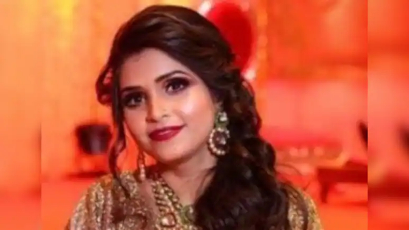 Pan Masala baron Kamal Kishor Chaurasia Daughter In Law