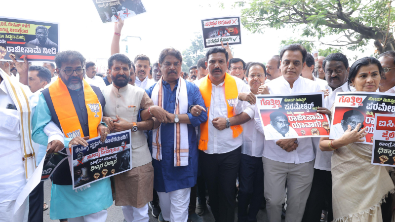 Vijayendra R Ashok CT Ravi