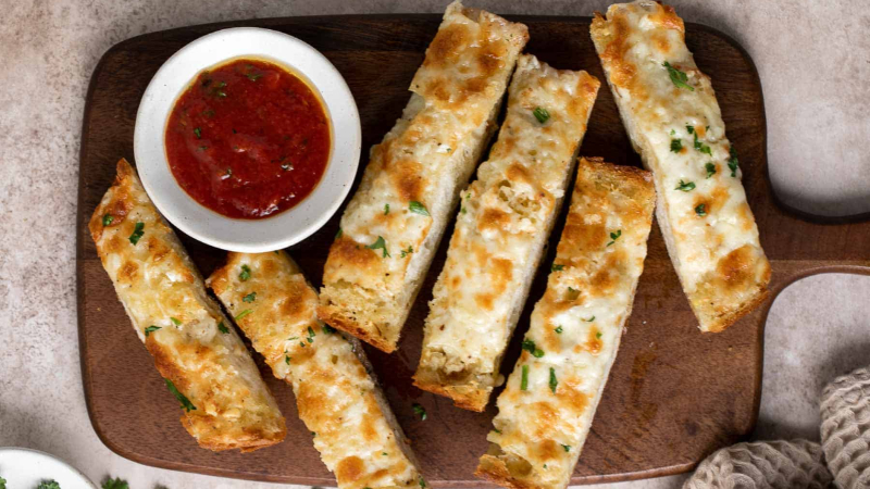 cheesy garlic bread 1 1