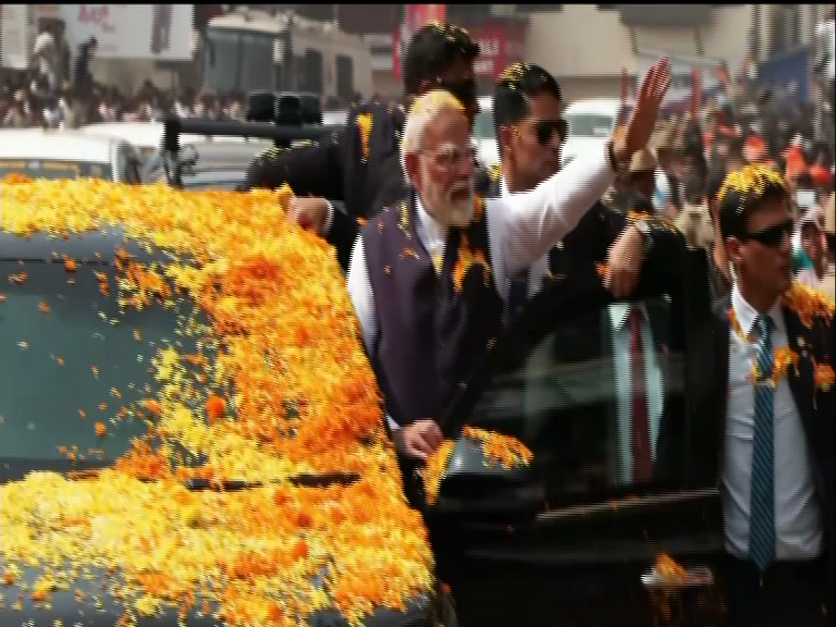 pm modi udupi road show