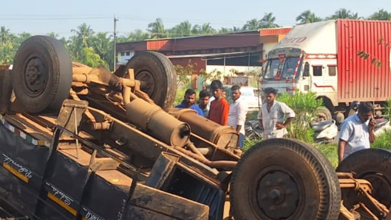udupi tempo accident