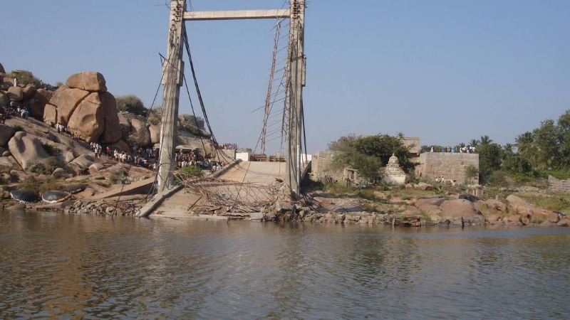 Anegondi Bridge collapse 1