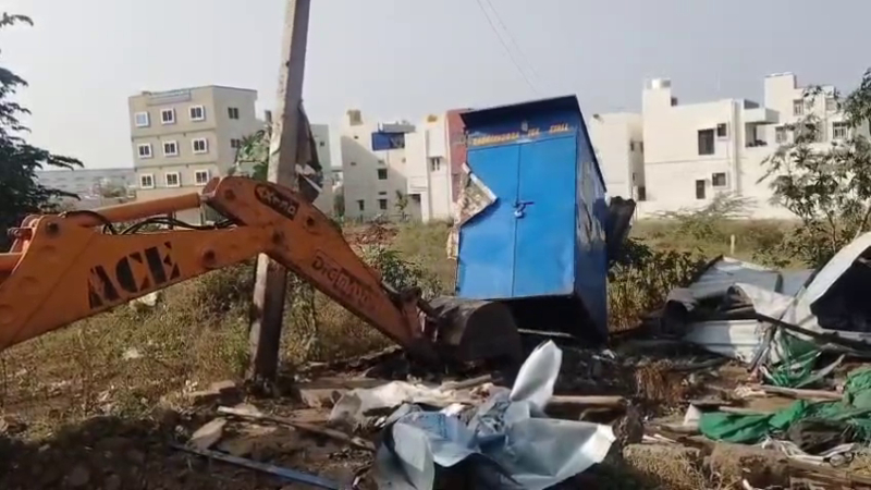Chitradurga Street Vendors Stall Demolition 1