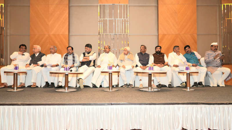 ಗ್ಯಾರಂಟಿ ನಂಬಿಕೊಂಡು ಚುನಾವಣೆ ಎದುರಿಸಲು ಸಾಧ್ಯವಿಲ್ಲ - ಸಭೆಯಲ್ಲಿ ಕೈ ಶಾಸಕರ ಬೇಸರ 3 Congress CLP Meeting