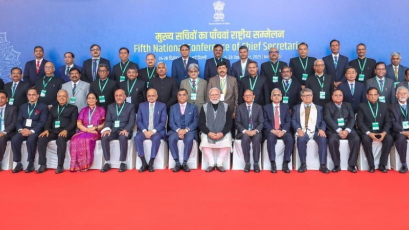 Dr. Shalini Rajneesh the Chief Secretary of Karnataka recently participated in the 5th National Conference of Chief Secretaries