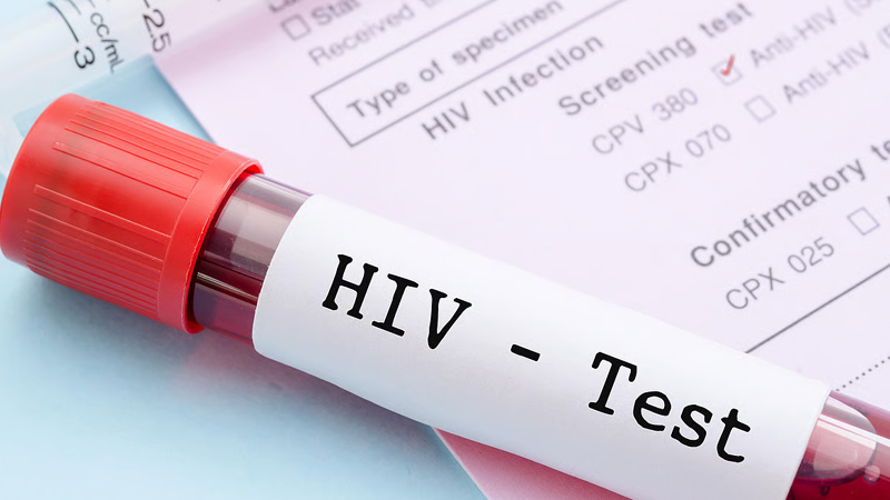 ದಾನ ಪಡೆದ ರಕ್ತದಿಂದ 5 ಮಕ್ಕಳಿಗೆ ಹೆಚ್ಐವಿ ಸೋಂಕು - ಮೂವರು ಆರೋಗ್ಯ ಸಿಬ್ಬಂದಿ ಅಮಾನತು 3 HIV