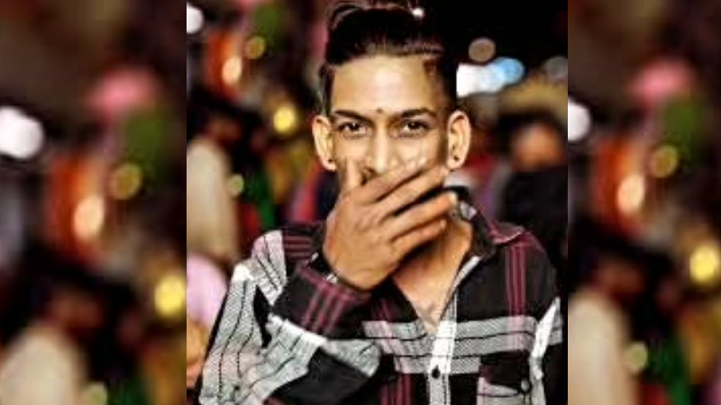 Hassan | ಕಲ್ಲು ಎತ್ತಿ ಹಾಕಿ ಯುವಕನ ಬರ್ಬರ ಕೊಲೆ - ಶವದ ಮುಂದೆ ನಿಂತು ಸೆಲ್ಫಿ ವೀಡಿಯೋ ಮಾಡಿದ ಆರೋಪಿ 2 Hassan Murder