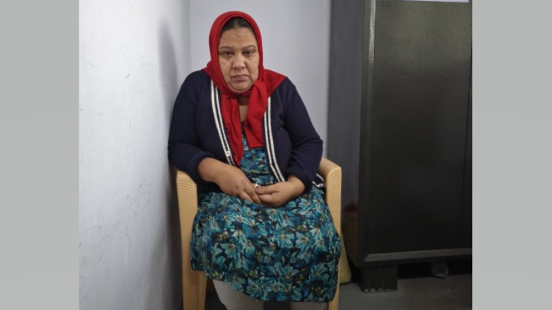 Kannada professor thief arrested 262 grams of gold ornaments and cash worth Rs. 32 lakh seized from the arrested woman bengaluu Police