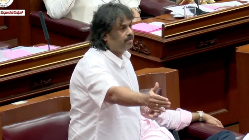 ಒಂದು ಮಗು ಇದ್ದರೂ ಸರ್ಕಾರಿ ಶಾಲೆ ಮುಚ್ಚಲ್ಲ: ಮಧು ಬಂಗಾರಪ್ಪ 1 Madhu bangarappa