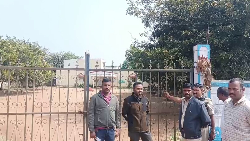 ಮೈಸೂರು | ಸರಗೂರು ತಾಲೂಕು ಕಚೇರಿಯಲ್ಲಿ RDX ಸ್ಫೋಟಕ ಇಟ್ಟಿರುವುದಾಗಿ ಬೆದರಿಕೆ 4 Mysuru Office