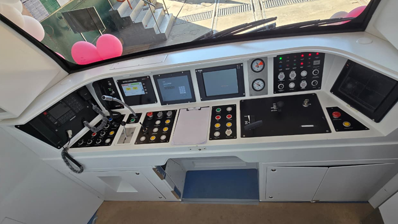 Namma Metro | ಗುಲಾಬಿ ಮಾರ್ಗದ ಮೊದಲ ಚಾಲಕರಹಿತ ರೈಲು ಅನಾವರಣ - ಸಂಚಾರ ಆರಂಭ ಯಾವಾಗ? 6 Pink Metro 5