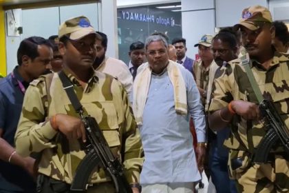 Siddaramaiah reaches Kerala