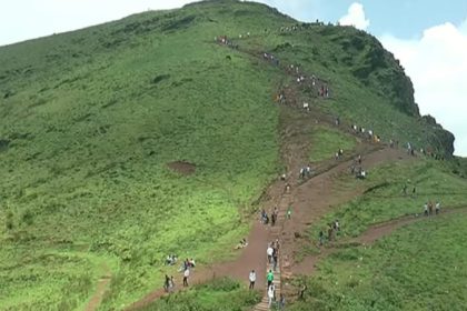 Tourists coming to Chikkamagaluru for New Year celebrations Temporary restrictions on 22 tourist spots 1