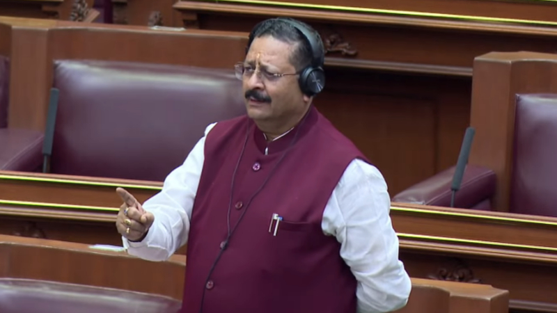 ನಾನೇ ನಿಜವಾದ ವಿರೋಧ ಪಕ್ಷದ ನಾಯಕ - ಸದನದಲ್ಲಿ ಕುರ್ಚಿ ಬದಲಾವಣೆಗೆ ಯತ್ನಾಳ್ ಗರಂ 1 Yatnal