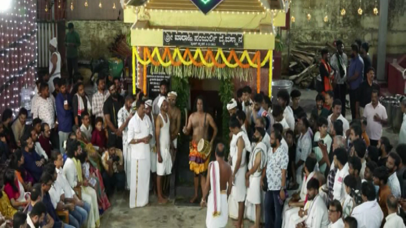 ತುಳುನಾಡಿಗೆ ಬಂದು ಹರಕೆ ನೇಮೋತ್ಸವ ಸಲ್ಲಿಸಿದ ಕಾಂತಾರ ಚಿತ್ರತಂಡ 3 kantara chapter 1 harake nemotsava