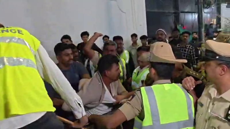 new year celebration Police Beat Up Drunk Man In Church Street bengaluru