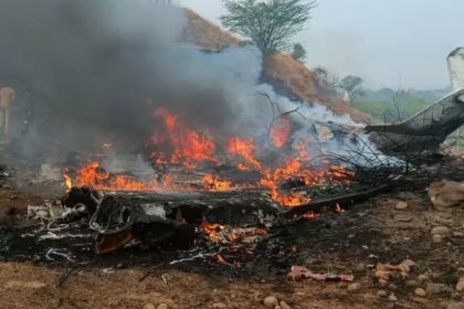 Ajit Pawar Dies Plane plane was headed towards the runway but it fell down a 100 feet before it Eyewitness