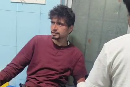 Chikkaballapura Devanahalli Train Rams On Hand