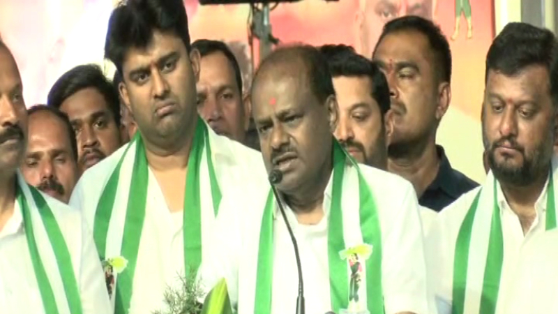H.D Kumaraswamy 4